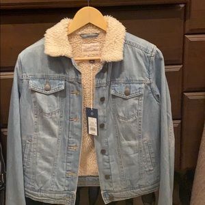Light washed denim Jacket